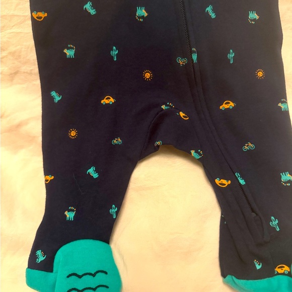 Carter’s : Newborn 2 way zip sleep and play Footed Pajamas - Picture 2 of 3